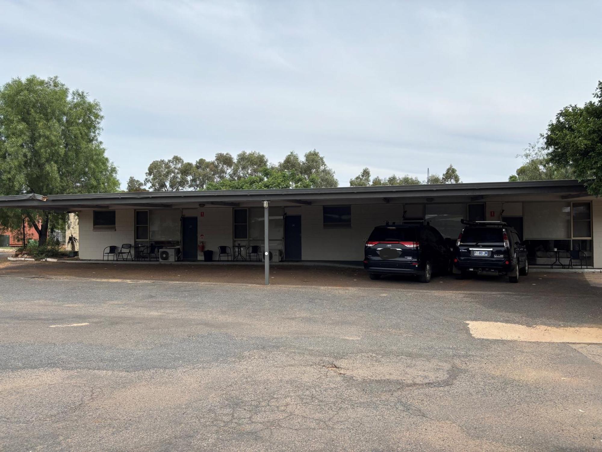 Copper City Motel Cobar Exteriör bild