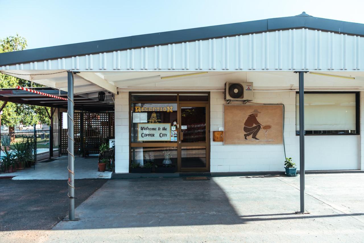 Copper City Motel Cobar Exteriör bild